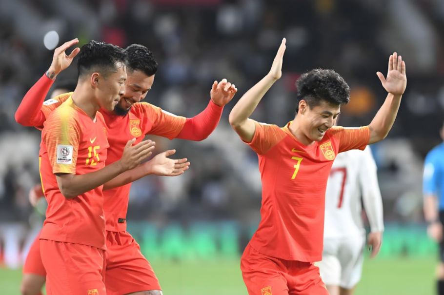 赛季中期战力榜：五支战队凭什么稳居第一梯队